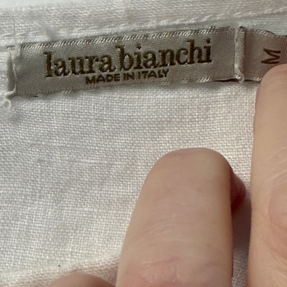 Italian White Linen Short Sleeve Tunic Blouse M Button Back Coastal Cottagecore - Picture 3 of 10